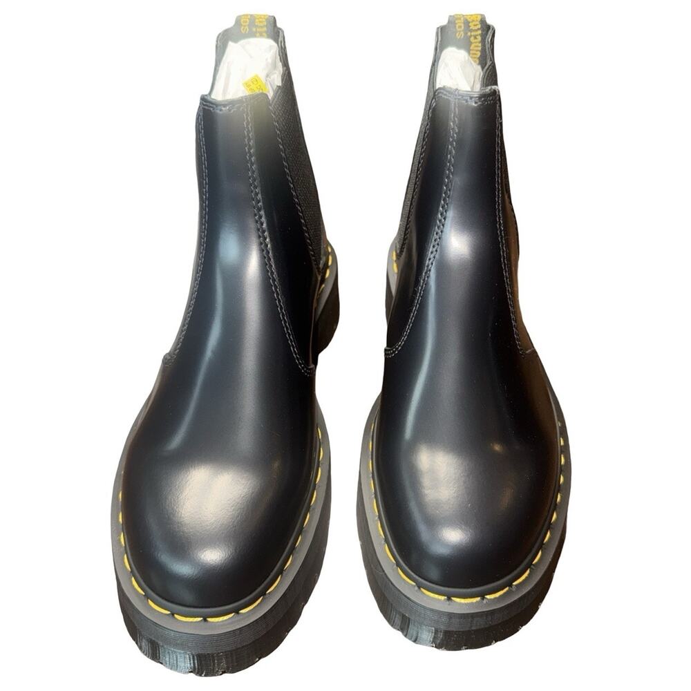 Dr. Martens 2976 Quad Chelsea Boots Black Leather NIB Men’s 10 Women’s 11 - Picture 2 of 13